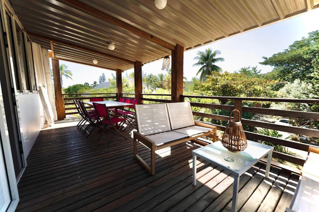 Appartement COCO T4 en R+1 proche du lagon, La Saline Le Bains