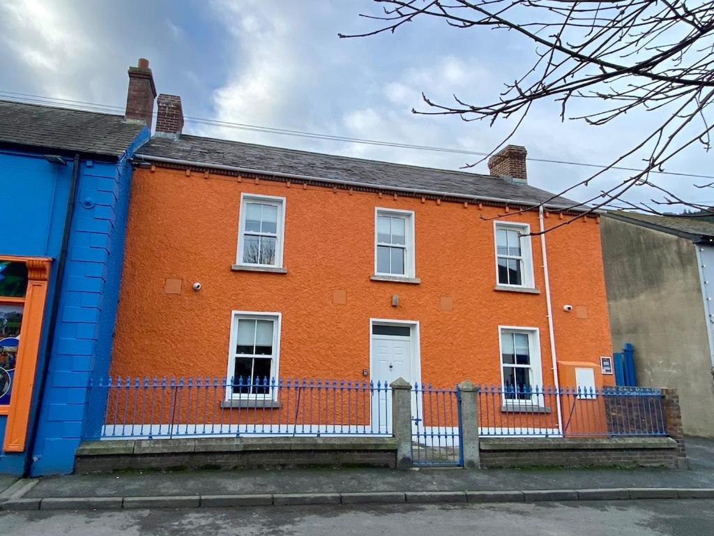 Lara's Lodge, Carlingford