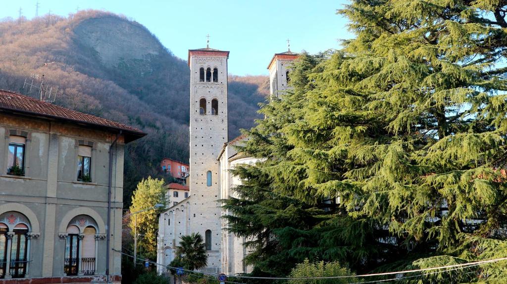 Abbondio 11 - 2