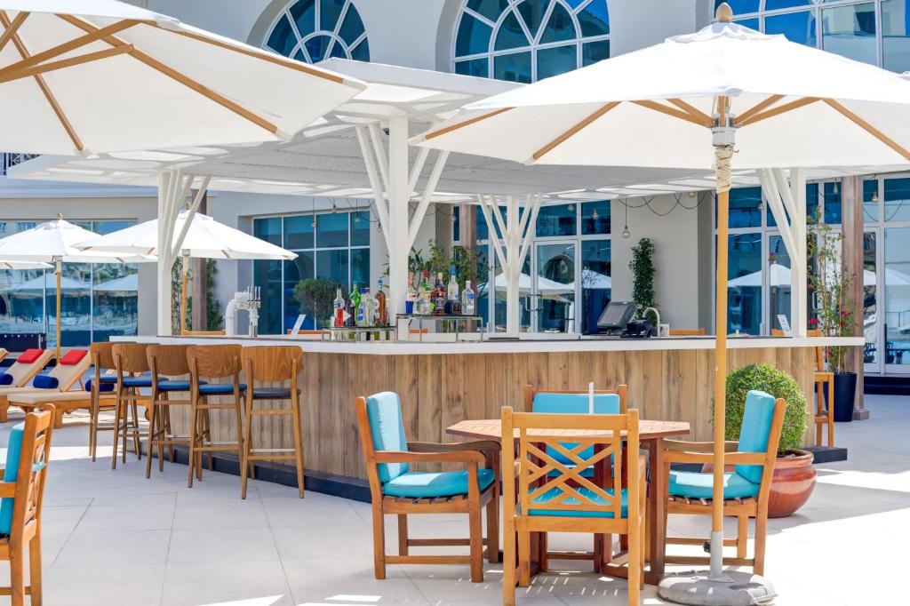 Bar/lounge