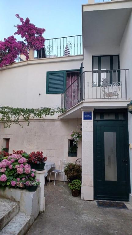 Studio apartment in Brist with Seaview, Balcony, Air condition, WIFI (4333-2), Brist