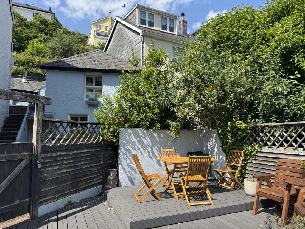 Lily Cottage, Dartmouth photo 4