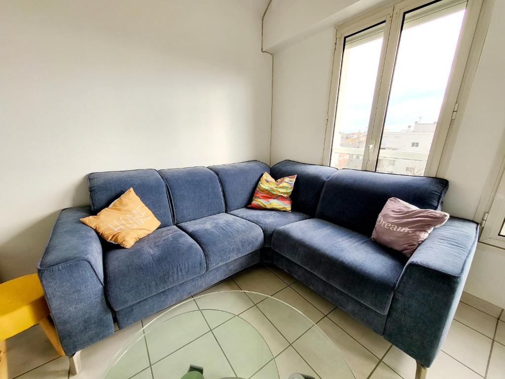 Appartement T3 avec Mezzanine, Balcon et Garage au Centre des Sables-d'Olonne - FR-1-92-883 - 3
