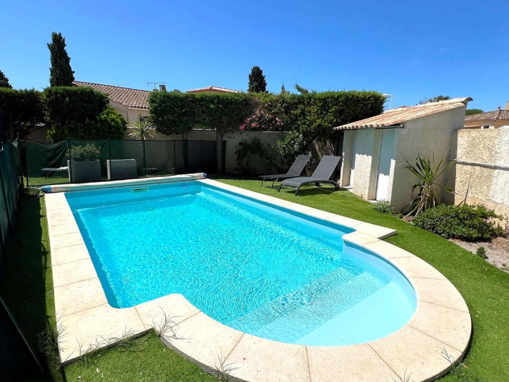 Villa 3 étoiles avec piscine privée, 500m de la plage, 4 chambres pour 6-8 pers. au Grau-du-Roi - FR-1-307-157 - 1