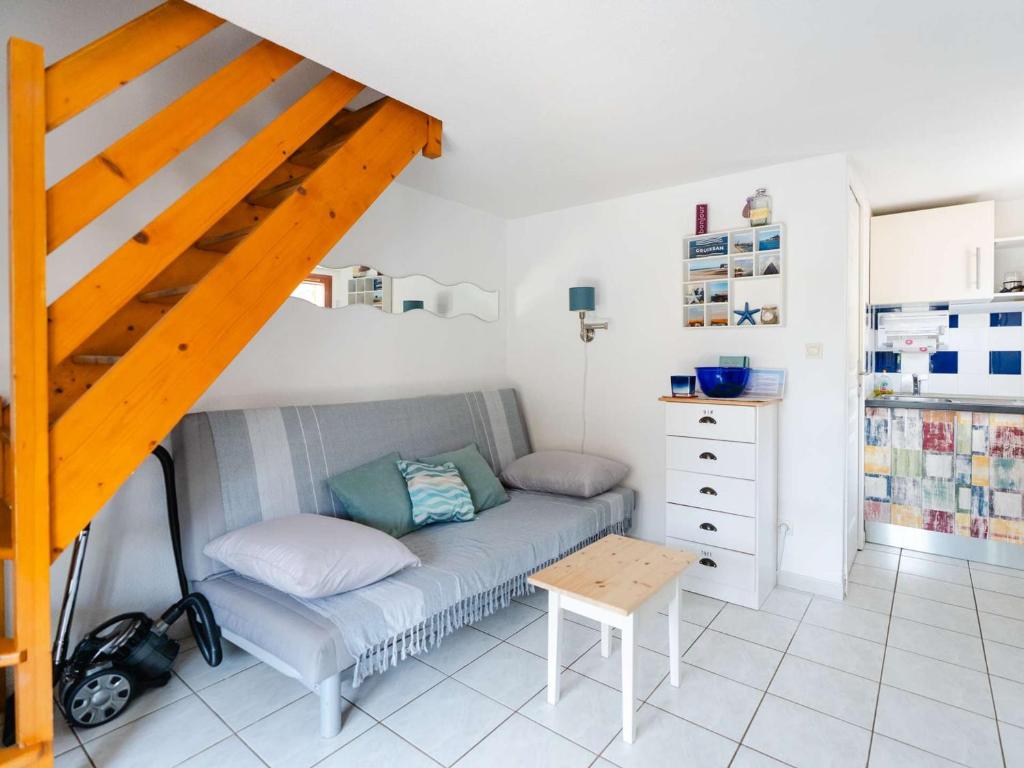 Charmant Pavillon T3 avec Terrasse Sud, Piscine, Proche Mer à Gruissan - FR-1-409-198 - 5