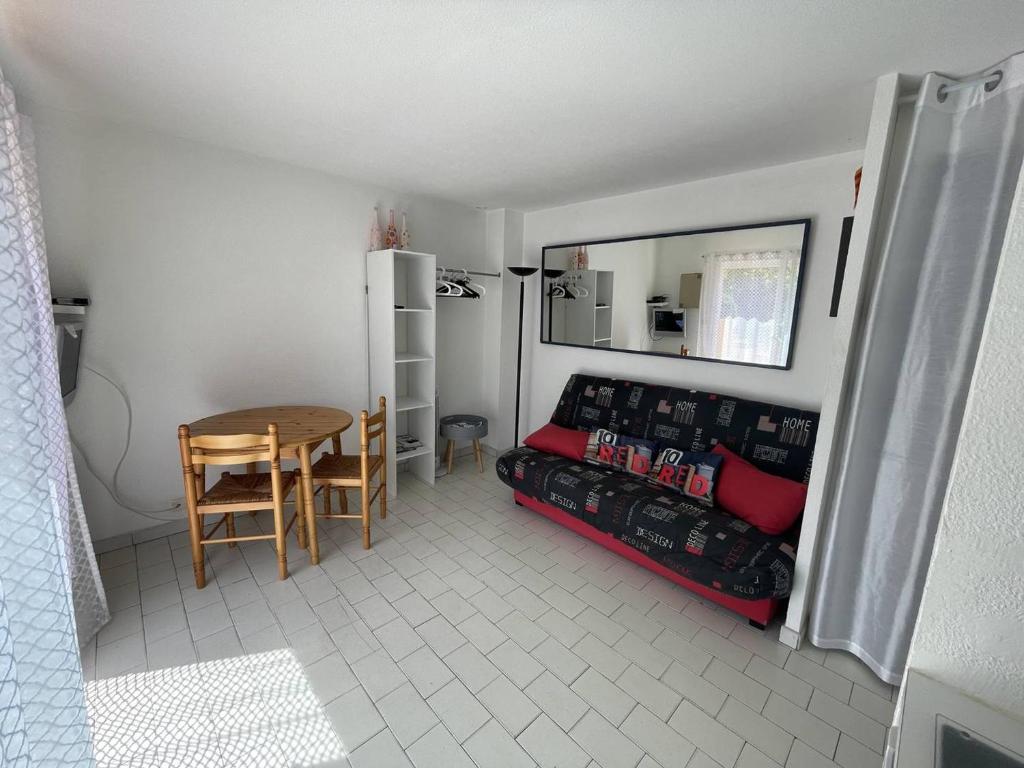 Studio proche plage avec terrasse et piscine à Saint-Cyprien - FR-1-106-64 - 5