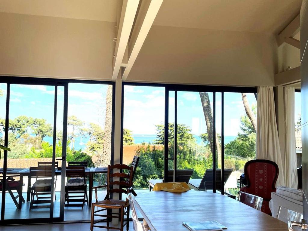Villa moderne pour 10 pers. sans WiFi, proche Bassin d'Arcachon - FR-1-736-64 - 2