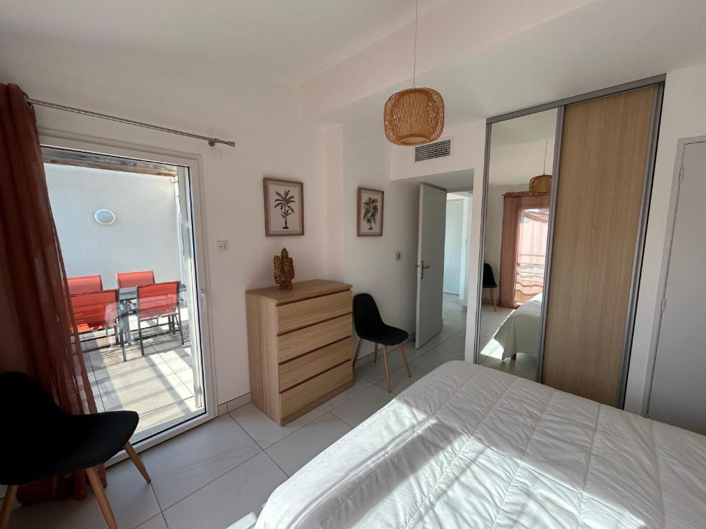 Appartement moderne 40m², climatisation, parking, proche plage - FR-1-837-24 - 3