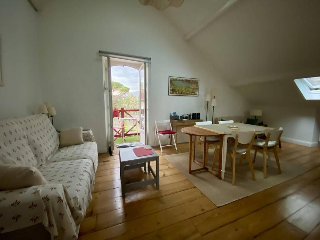 Cambo: Appartement charmant, 2 pers, parking, wifi - 2