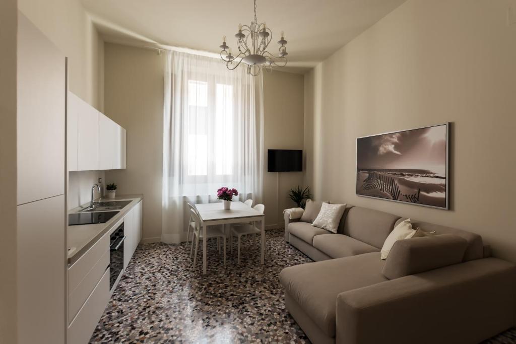 Alighieri Theatre Charming Suite - 2