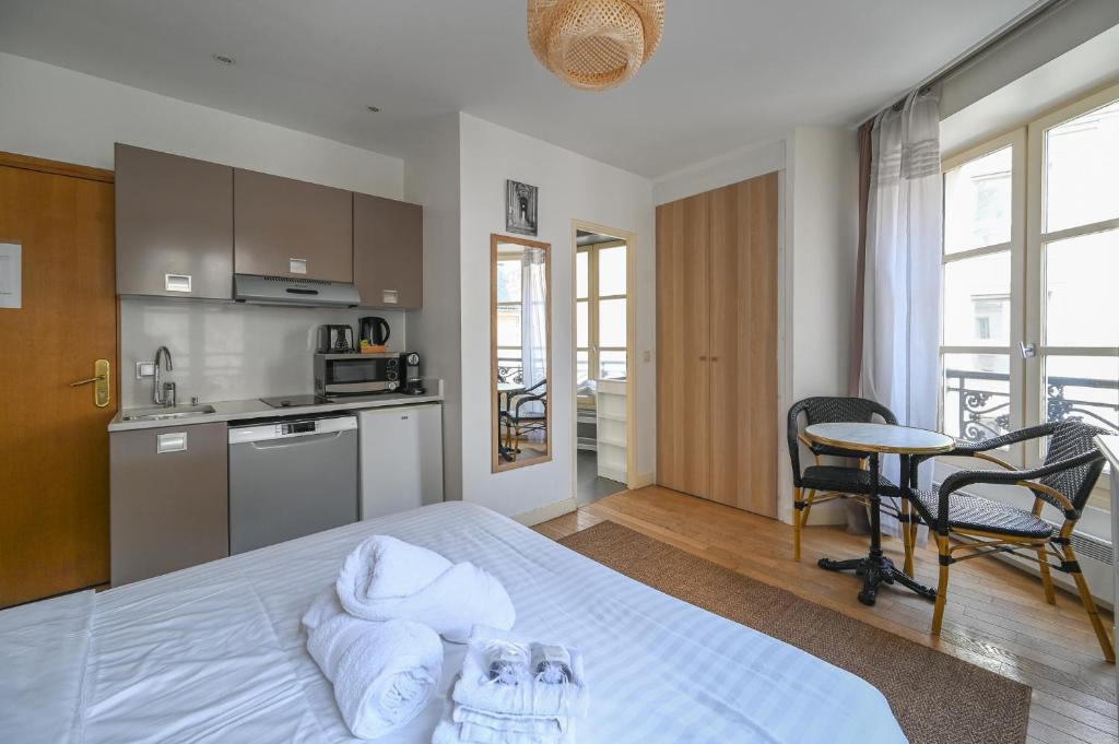 Lovely parisien apartment (opera 3) - 4