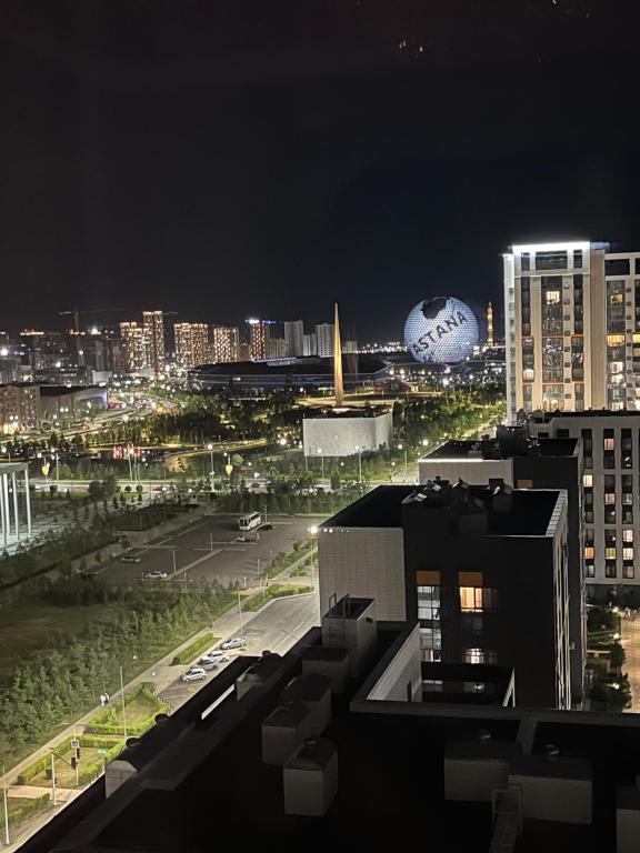 Люкс апартамент Ботанический Сад, Astana