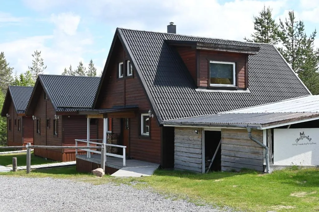 Skogshotell, hotel in Koskullskulle