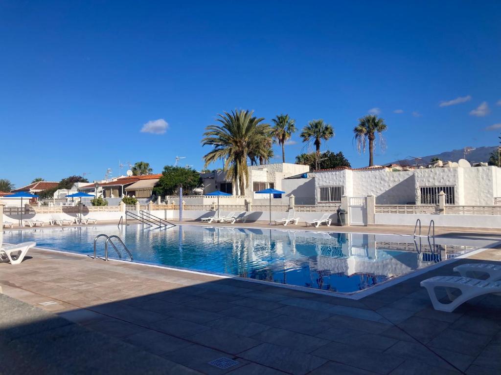 Casa M&M, relax, big terrace, swimming pool - 1
