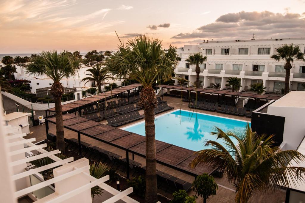 Aequora Lanzarote Suites - 5