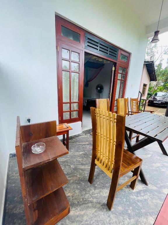 Ella Cloud Castle Homestay 전경