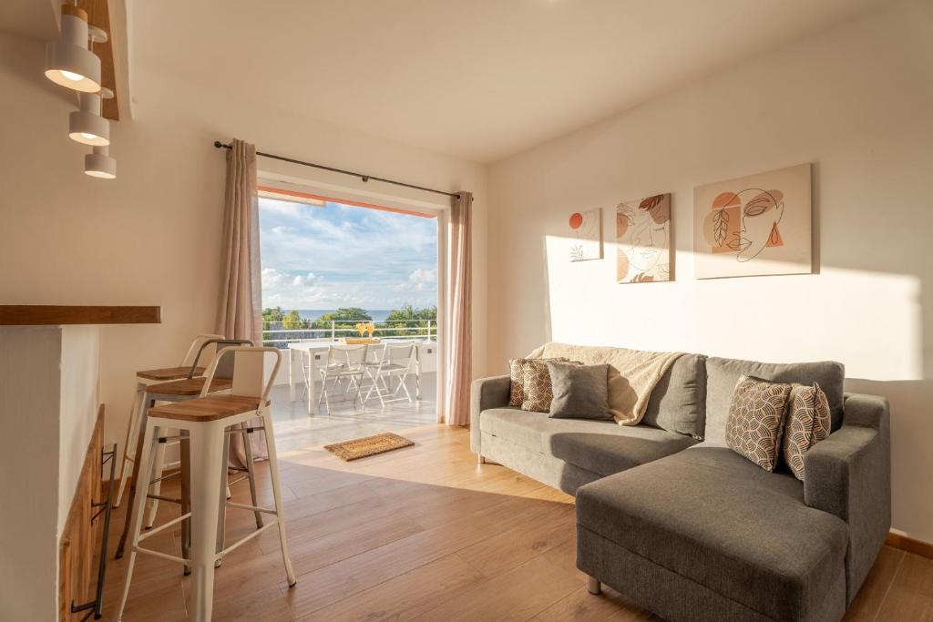 Penthouse cosy - A 300 mètres de la mer, Pereybere