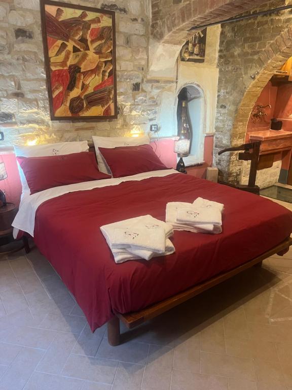 Bed and Wine, Papiano