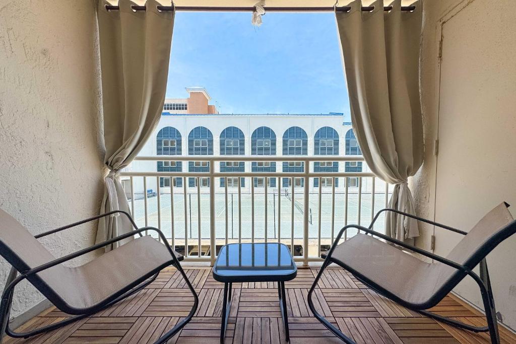 Sugar Beach Unit 210, Gulf Shores