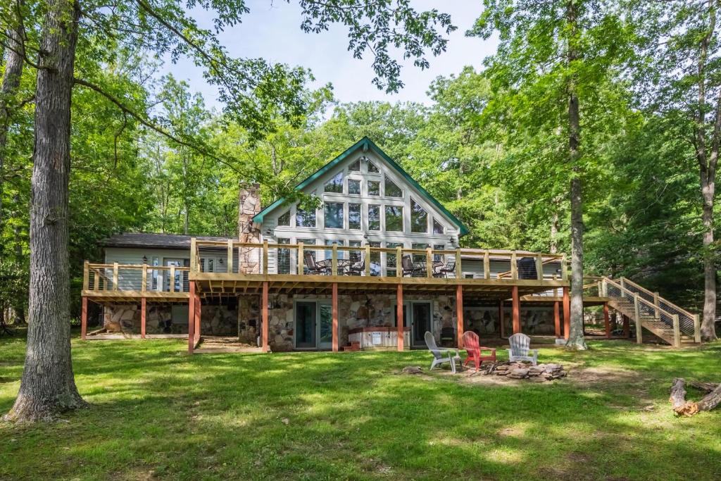 Over the Rainbow, McHenry