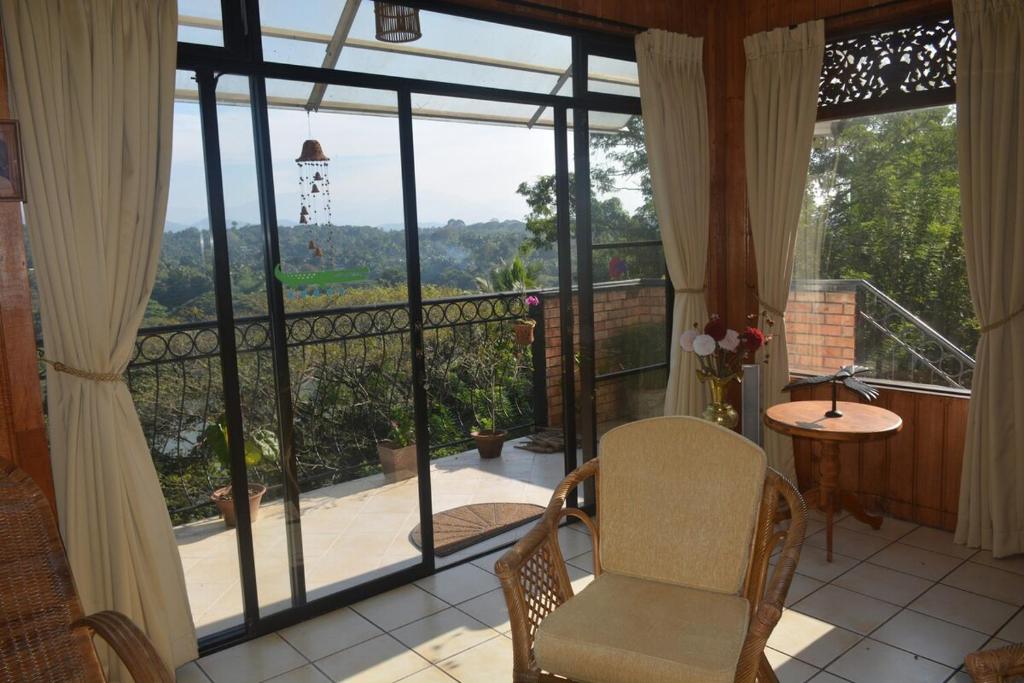 HELFAROAN Spacious, Superb panoramic view!, Kandy