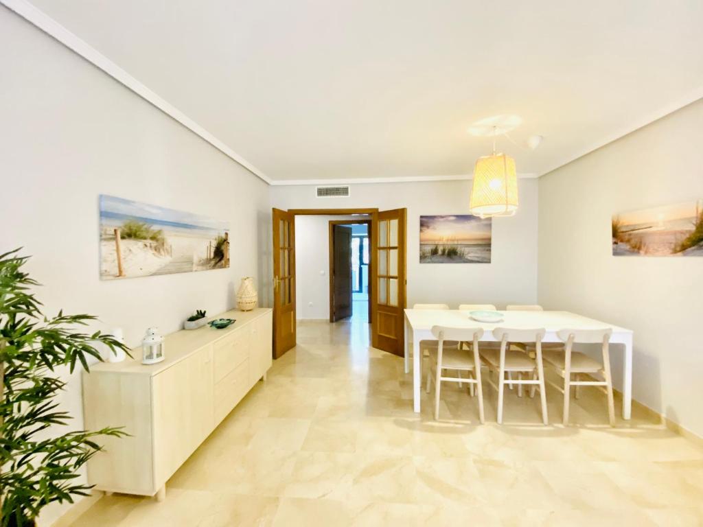 Dunas Carib Playa, Marbella