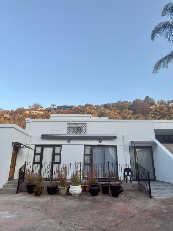 Neyami Villa, Johannesburg