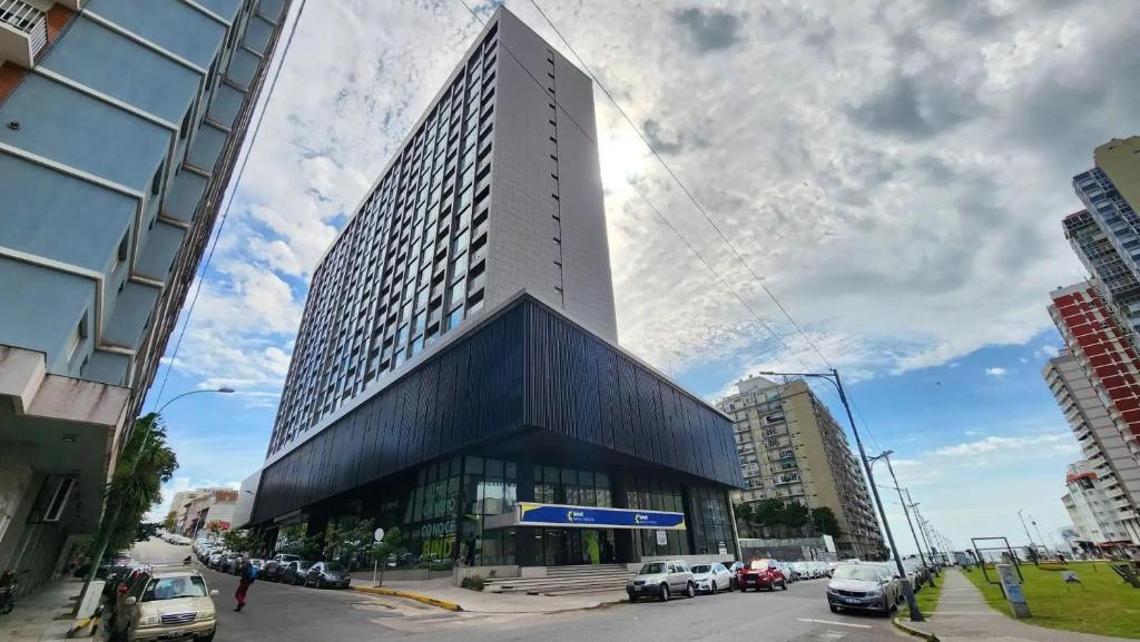 MarDelSuites - Studio Moderno Premium Piso 14 - Vista al Mar, Pileta, Cochera, AC, 2min Playa - 3