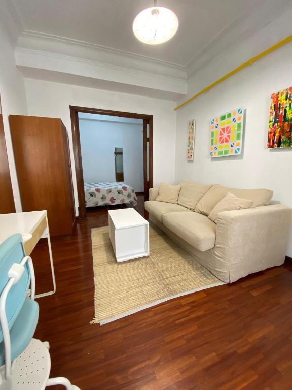 Habitación Céntrica con sala - 1