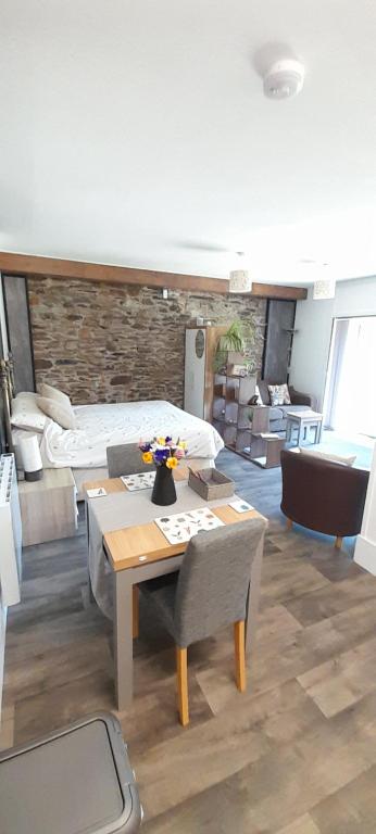 Wisteria Barn, Trewethen, Nr Port Isaac, Port Isaac