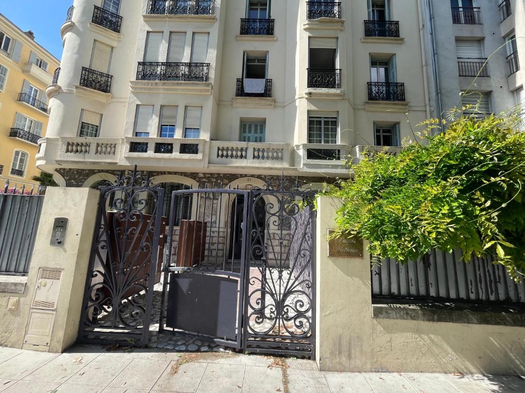 Studio Carabacel - 2