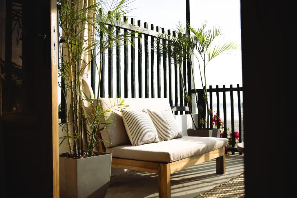 Idilio Beach Apartments - 2