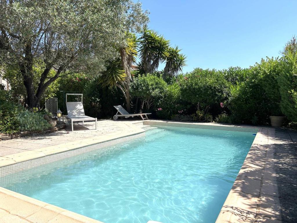 Villa spacieuse avec piscine privative à Bormes-les-Mimosas - FR-1-251-867 - 1