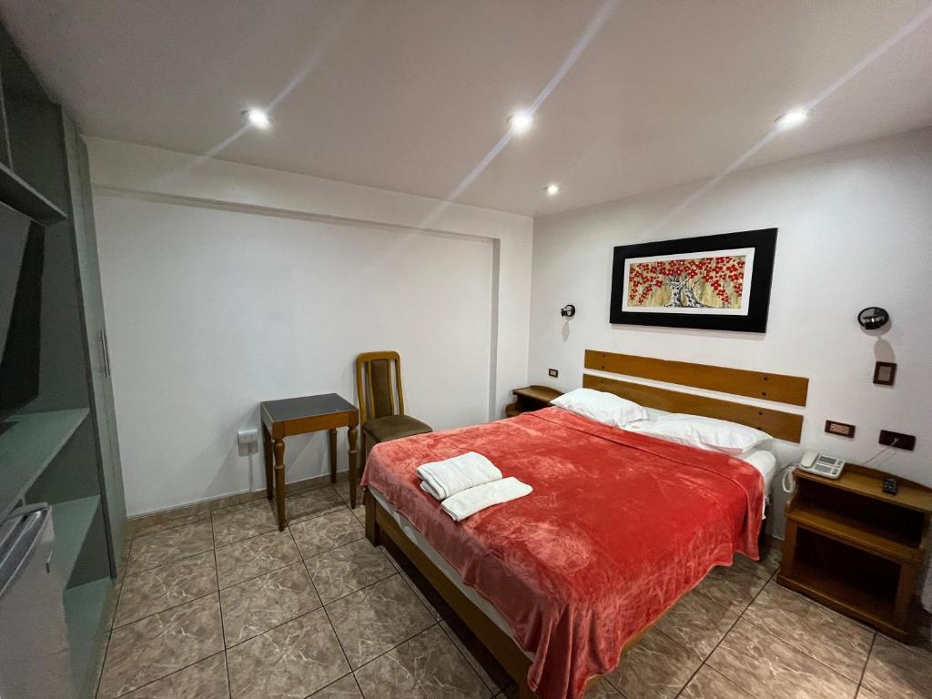 Hotel Labrador - 1