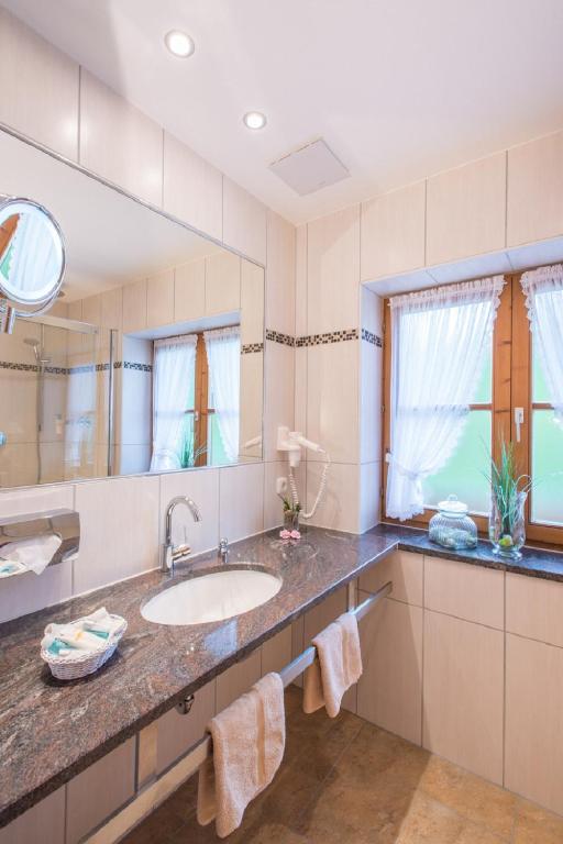 Hotel Alpspitz B&B - 5