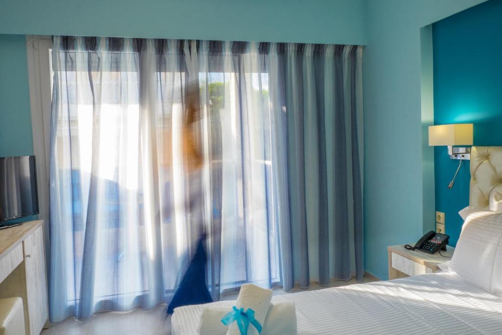 Must Boutique Hotel & Restaurant photo