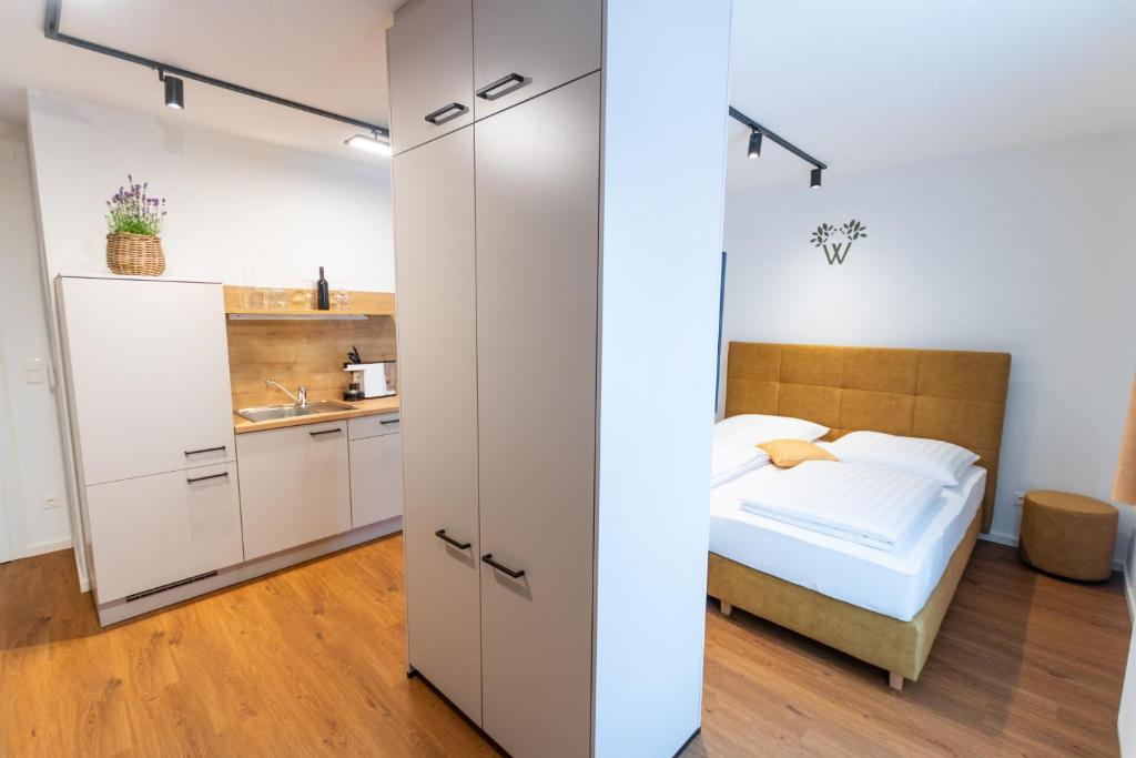 Wildfang Apartments - 3