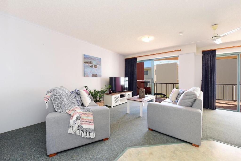 Lindomare Unit 18, 11 Orvieto Tce, Kings Beach, Caloundra