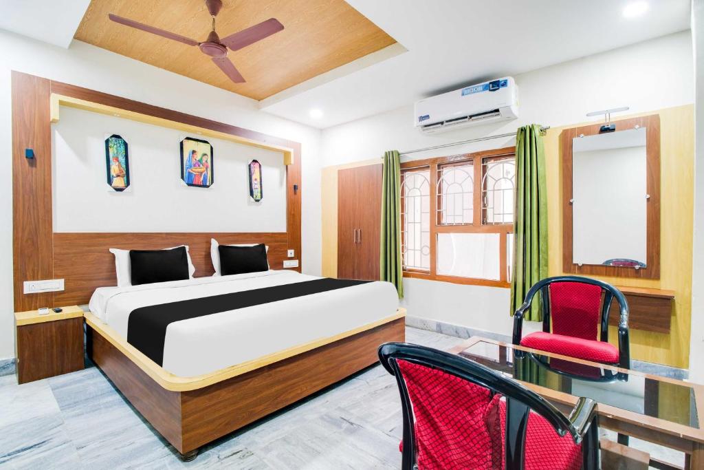 Collection O RTC Complex Gurudwara, Visakhapatnam