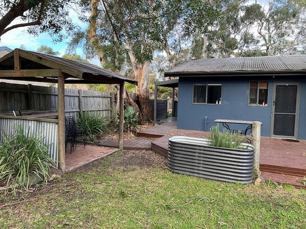 The Lazy Gums at Phillip Island, Cowes