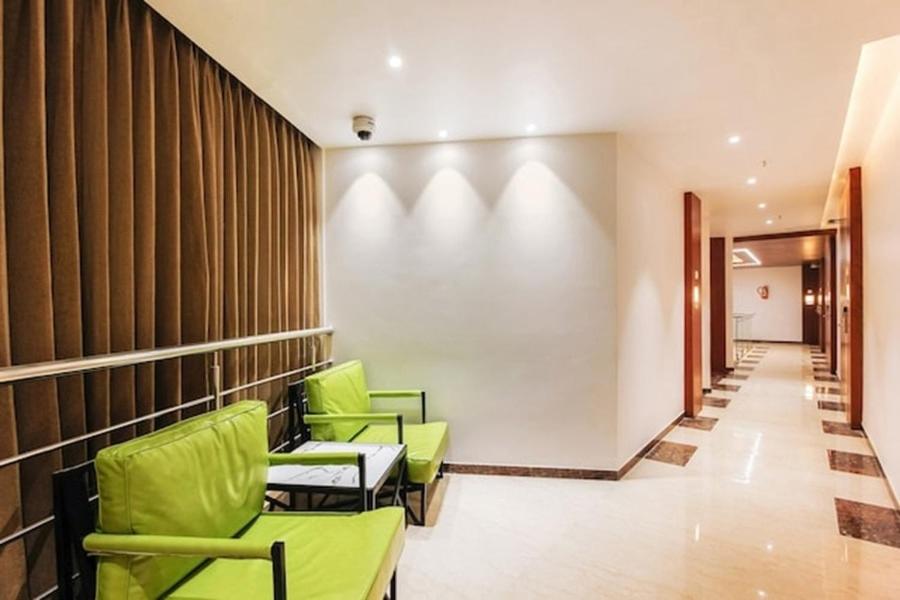 Sesha Grand 호텔 외관