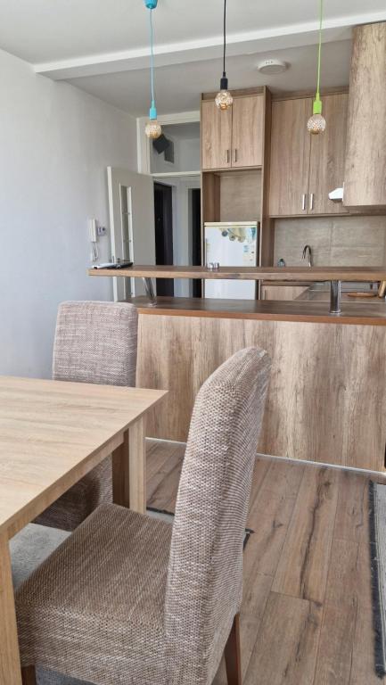 Banjica Stan 203 - 4