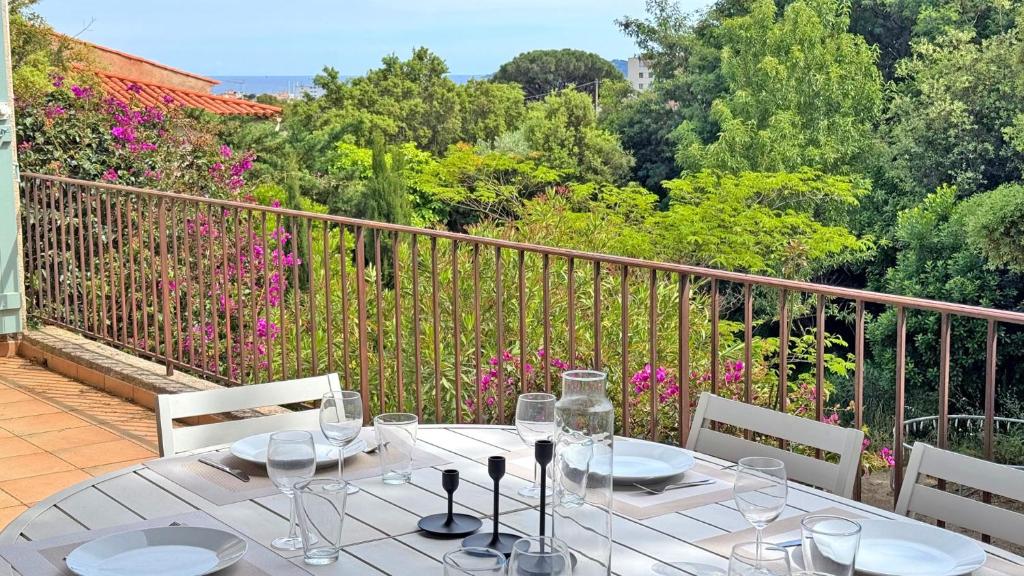 Grand Pin 77, Sainte-Maxime