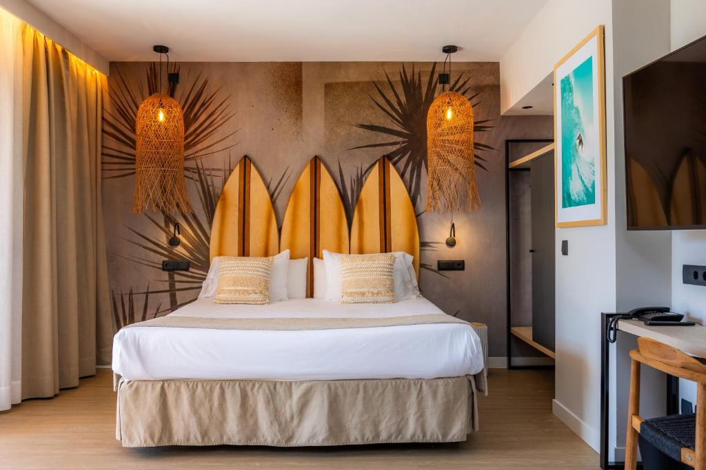 Marins Beach Club - Adults Only Hotel — Hotel rooms in Cala Millor, Balearic Islands