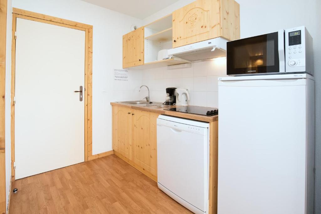Hameau 8 301 - SPA & PISCINE studio 2 pers - 2