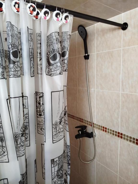 Acogedor departamento, estilo cabaña, con asador y terracita - 4