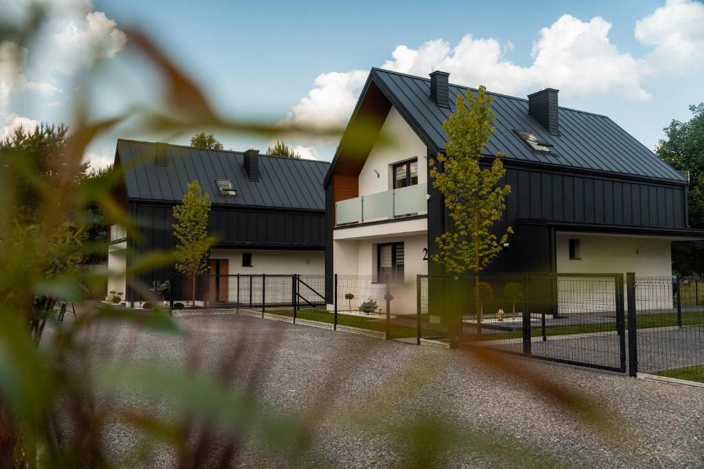 Guciowy Zakątek, Zwierzyniec