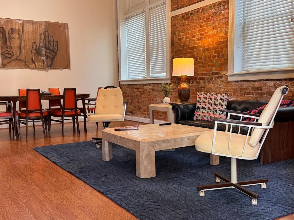 Loft-Style Gem in 1911 Building, Elloree