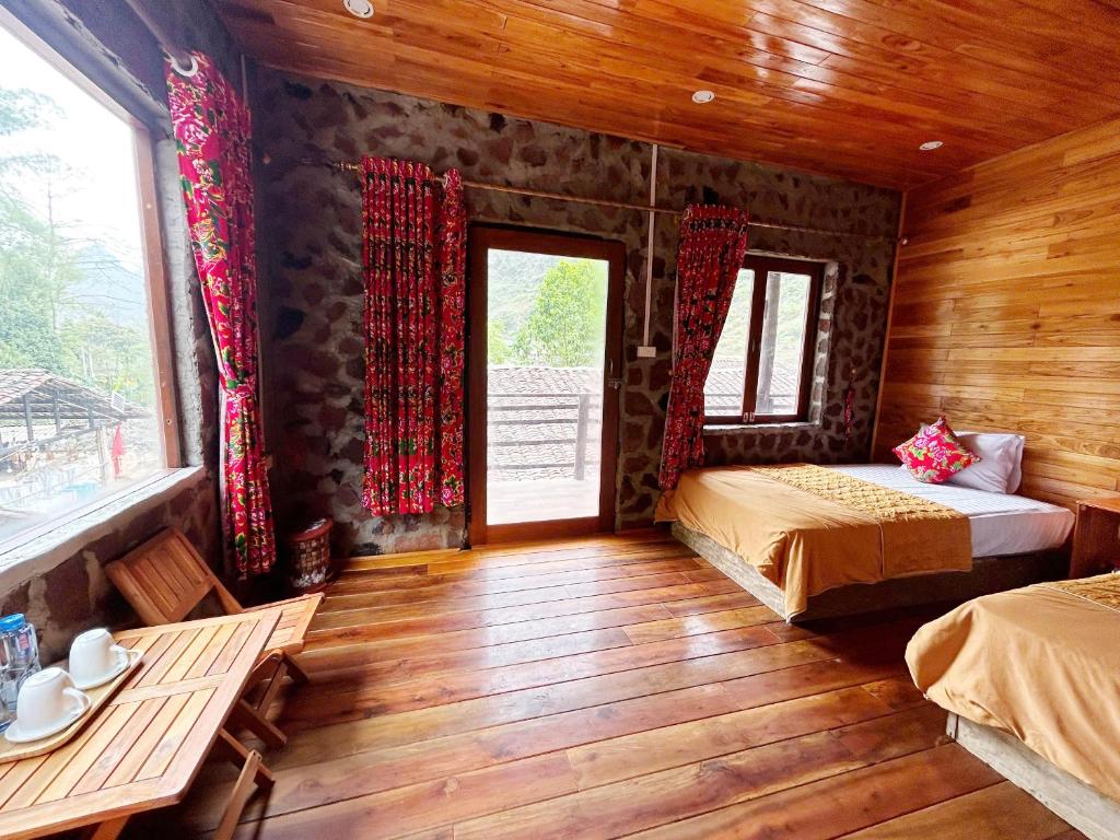 Homestay A Sy의 깔끔하고 현대적인 외관