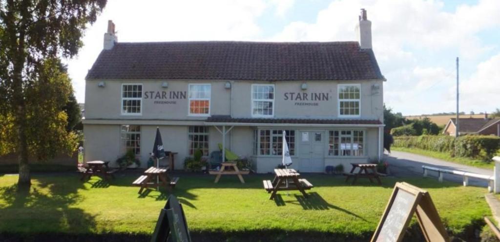 The Star Inn, Weaverthorpe photo 3
